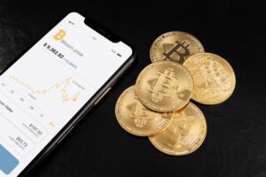 Top Altcoins Outperforming Bitcoin